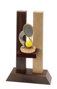 H330FX008 Tennis Holz-Pokal Möhlin | 3 Größen
